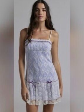 Kimchi Blue UO Alice Lace Drop Waist Mini Dress In Blue/Ivory